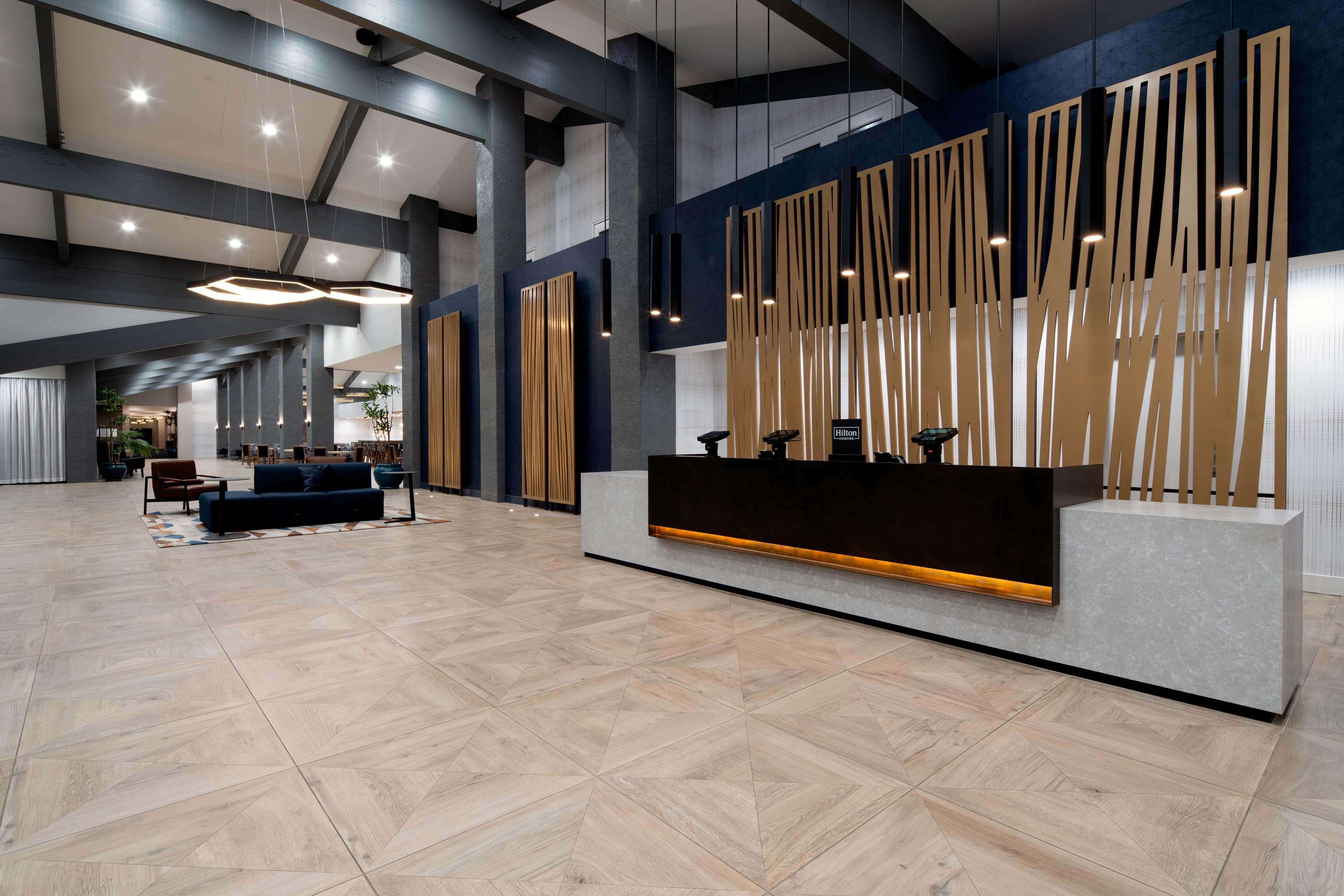 Doubletree By Hilton Bakersfield Hotel Ngoại thất bức ảnh